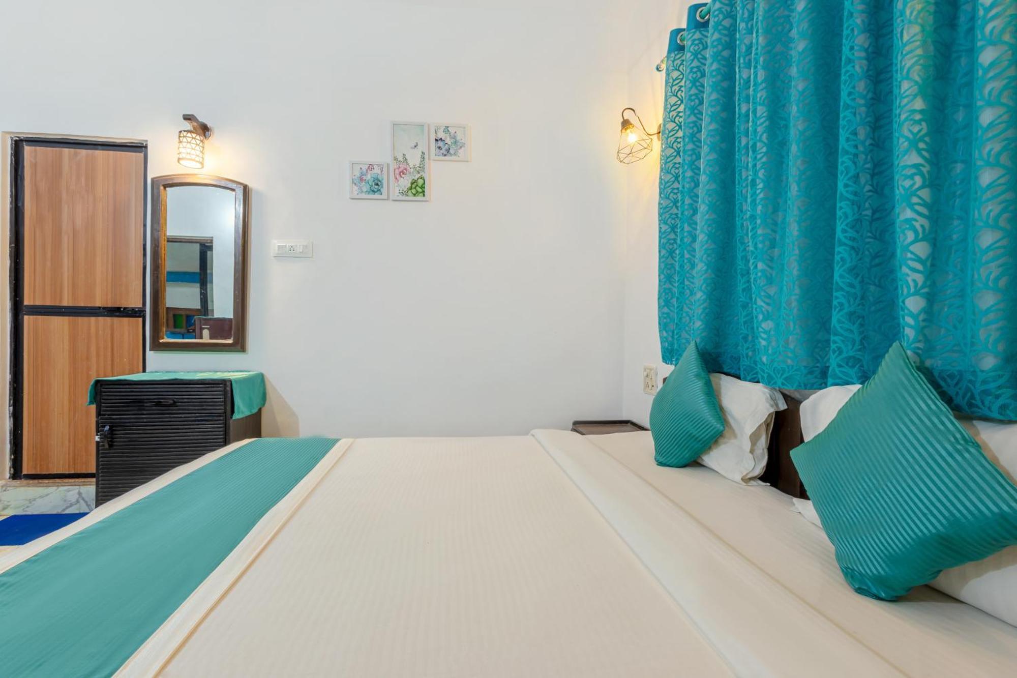 Baga Fantacia Beach Inn Calangute Δωμάτιο φωτογραφία