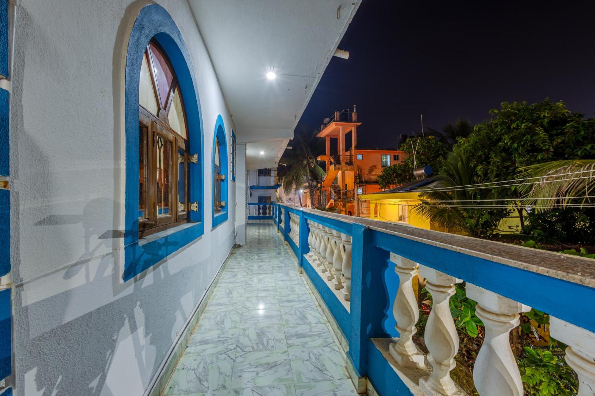 Baga Fantacia Beach Inn Calangute Δωμάτιο φωτογραφία